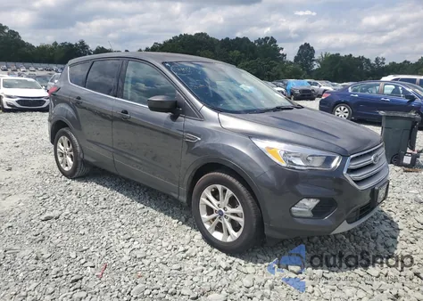 2019 Ford Escape Se z USA, uszkodzony, nr VIN 1FMCU0GD1KUB11447